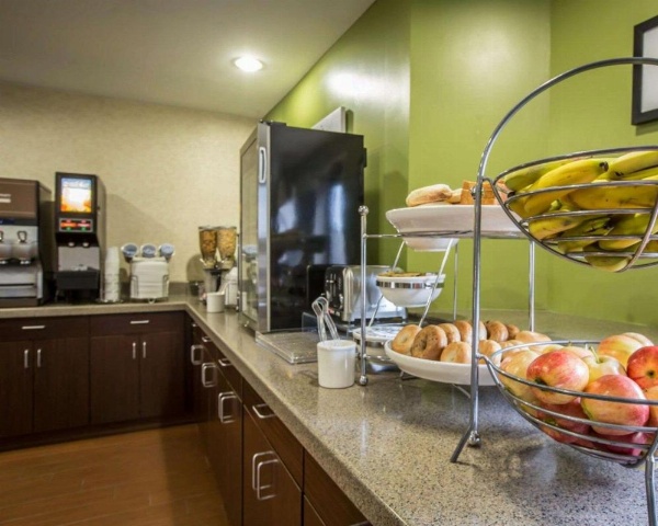 Sleep Inn Asheville-Biltmore West image 27